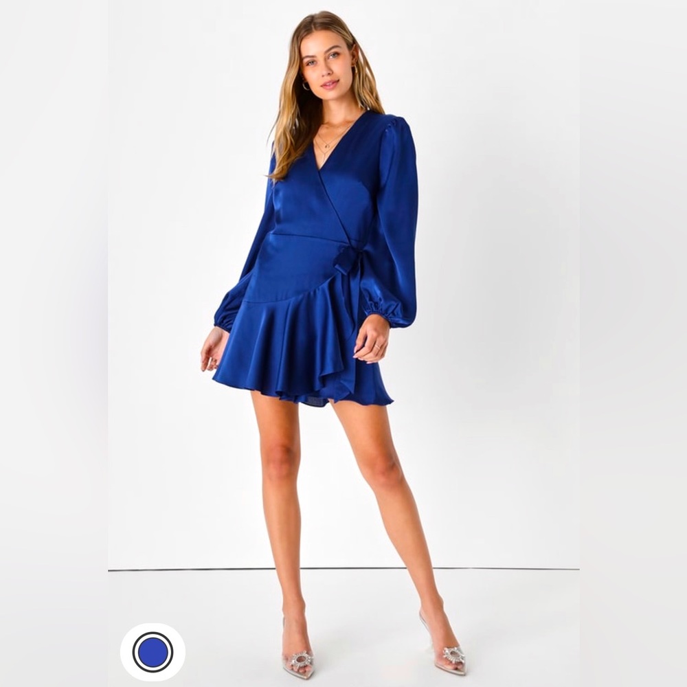New Lulus satin dress